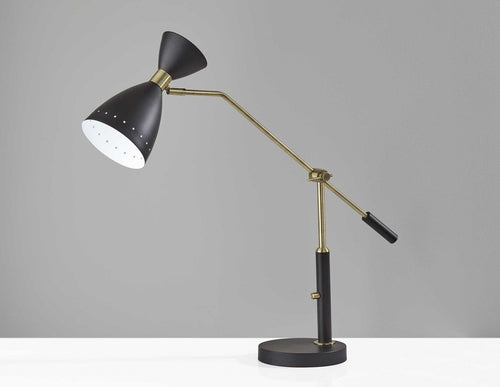 Auralis Adjustable Desk Lamp