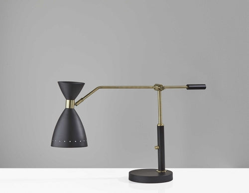 Auralis Adjustable Desk Lamp