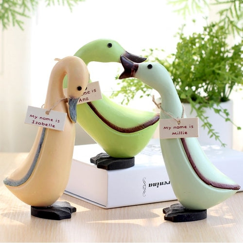 Wooden Duck Set – Hand-Carved Decorative Wooden Ducks
