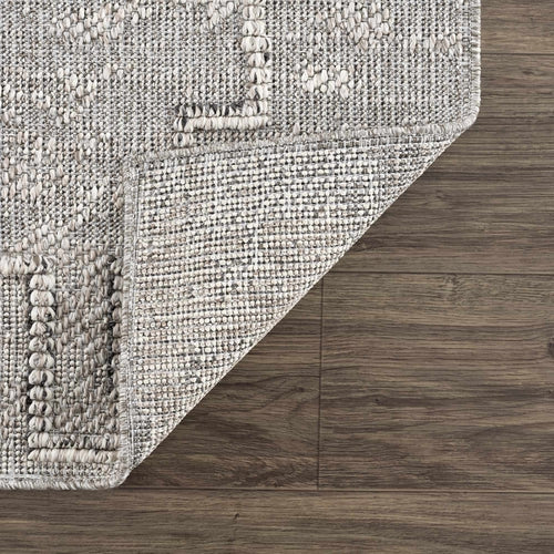 Gray Aztec High-Low Textured Indoor/Outdoor Area Rug