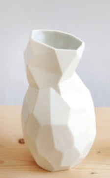 Geometric Porcelain Sake Set with Colored Interior – Three-Piece Collection