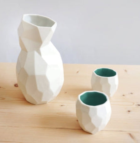 Geometric Porcelain Sake Set with Colored Interior – Three-Piece Collection