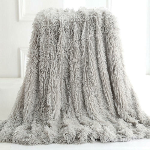 Reversible Faux Fur Throw Blanket