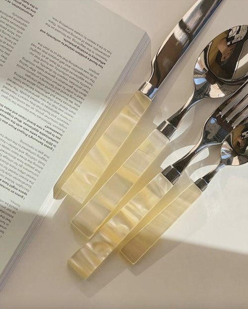 Pearl Flatware Set of 8 Pcs, Elegant Italian Giada Cutlery, Ivory Silver